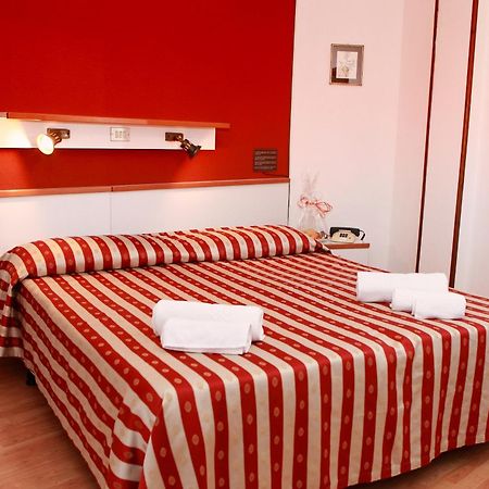 Hotel American Lido di Jesolo Buitenkant foto