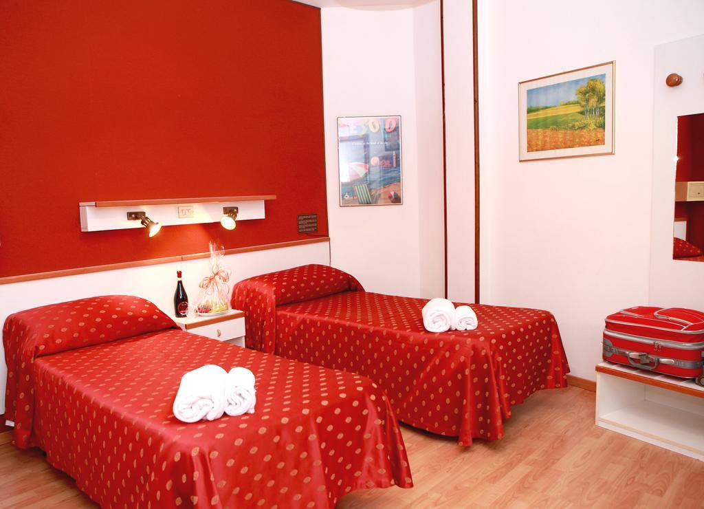 Hotel American Lido di Jesolo Buitenkant foto